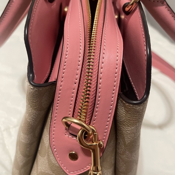 Beautiful COACH bag! Like new! - Picture 13 of 13